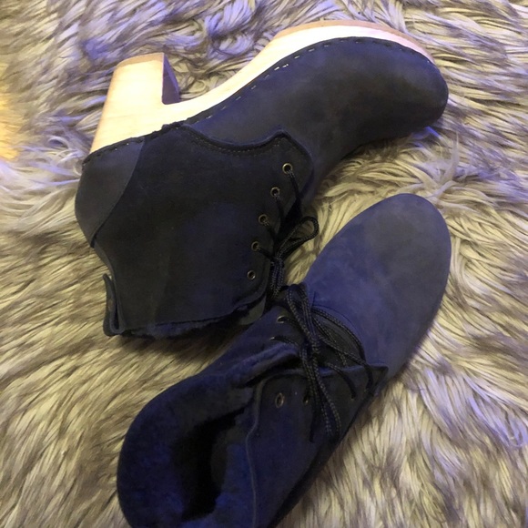 Shearling Lined Clog Boots - great condition - Picture 4 of 13